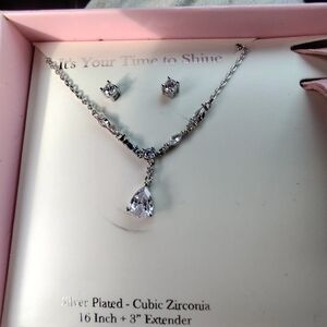 Elegant Silver Plated Cubic Zirconia Necklace and Earring Set